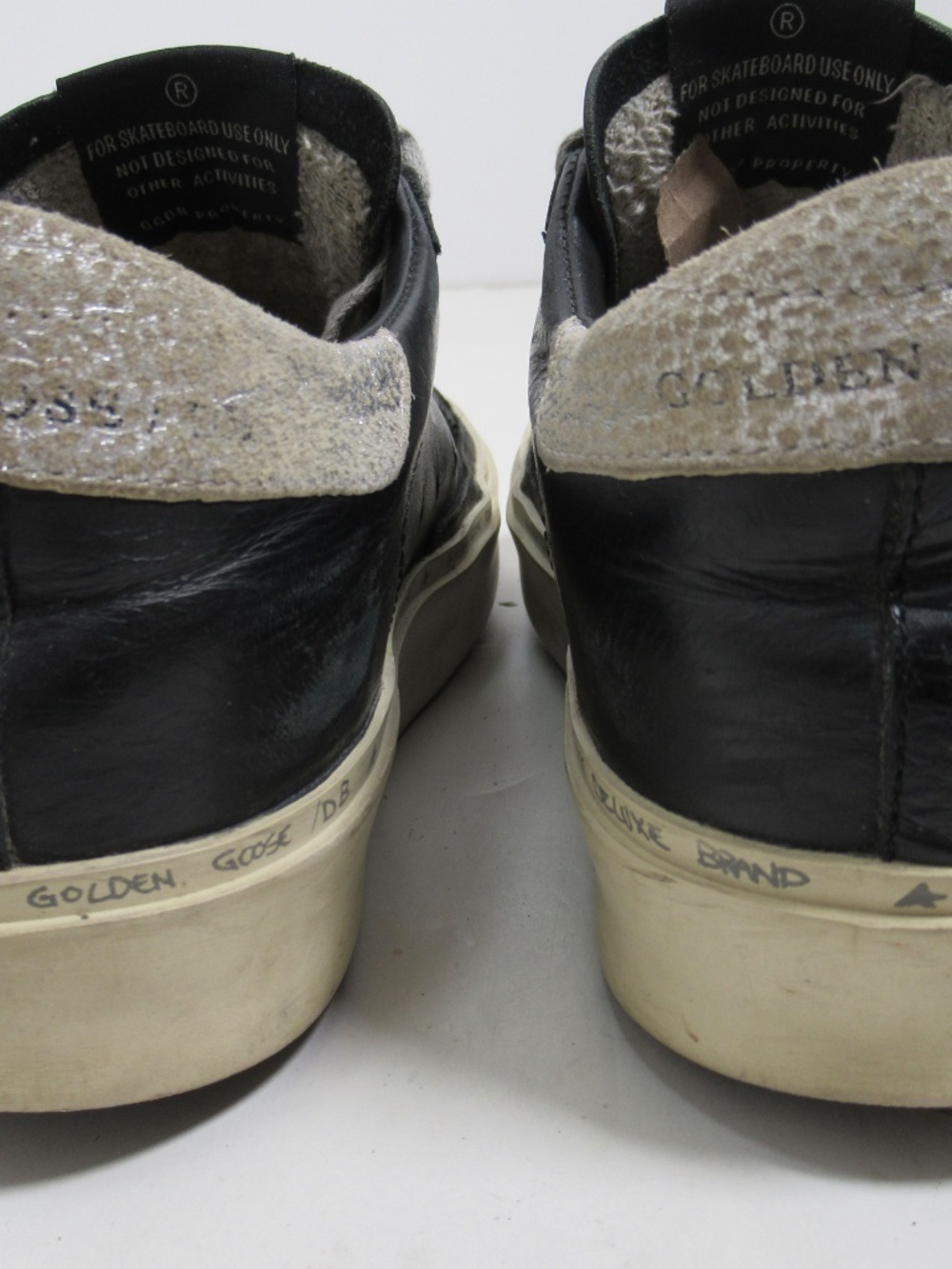 Golden Goose Women's Hi Star Black Leather Silver Star Silver Heel Tab Size 5 US - Picture 6 of 12